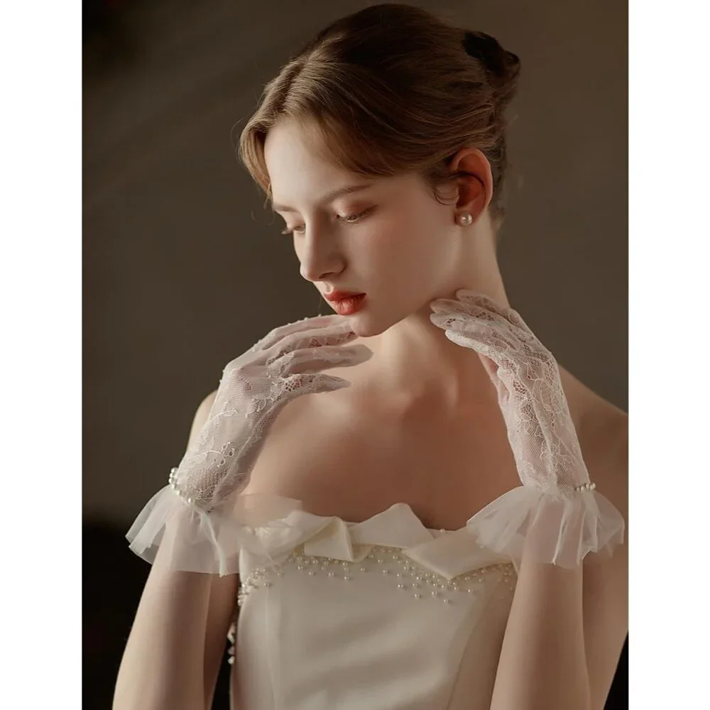 Women's White Short Pearls Lace Border Mesh Gloves Wedding Formal Party Prom